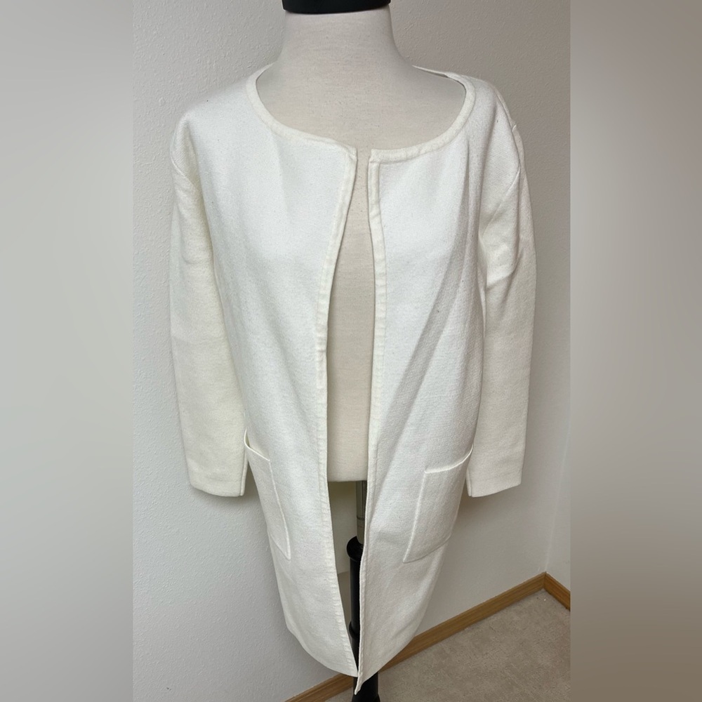 Elegant White Women's sweater women’s size S